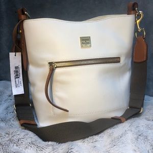 NWT Dooney & Bourke White Leather Roxy Crossbody